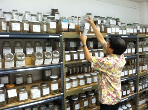 Photo of a Chinese Herbal Medicine Shop in Downtown Honolulu Source: Institute for Clinical Acupuncture and Oriental Medicine